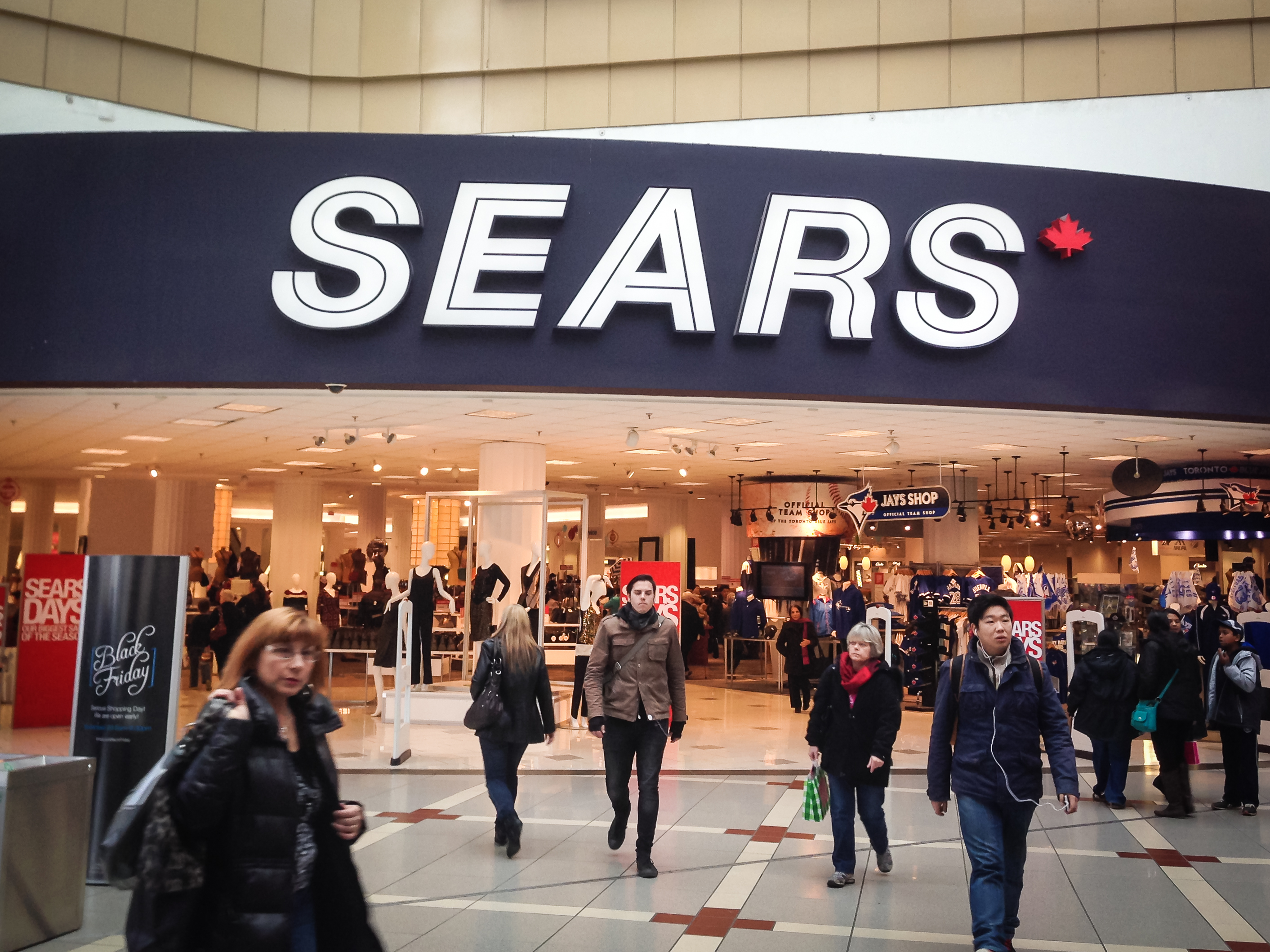 Sears Will Now Reward Loyalty Program Members for Staying Fit