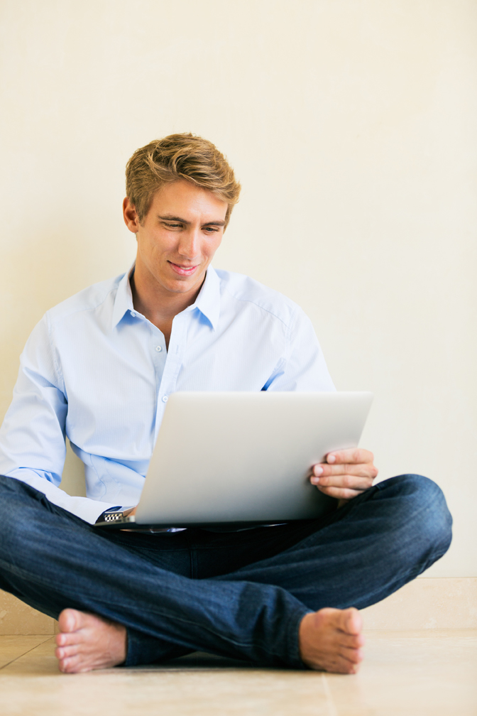 Shoebuy.com Enhances Customer Shopping Experience in time for Holidays