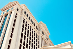 Caesars Partners with DraftKings to Increase Relevance