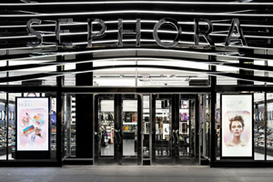 Daily Reads: March 24: Sephora Adds Mobile Payment Technology, ShinyBud Launches Customer Loyalty Program, and More