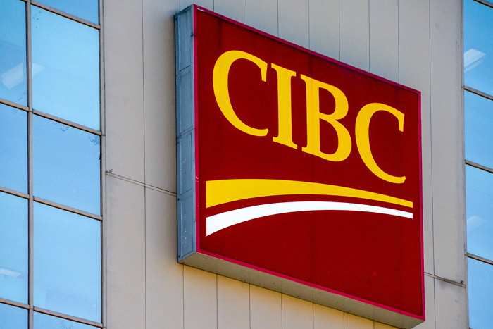 CIBC Recognizes Healthcare Workers with 30 Million Aventura Points
