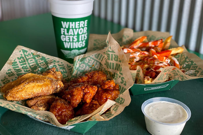 Wingstop Signs 100-Restaurant Agreement for Canada