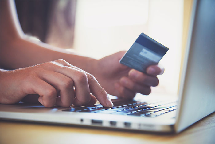 What 18,000 Consumers Revealed About Their Online Shopping + Delivery Expectations (Spoiler: You Don’t Have to be Amazon to Get Their Business)