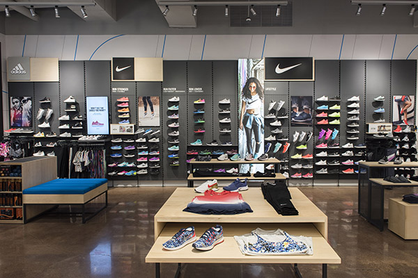 Creating Immersive Customer Experience at The Finish Line