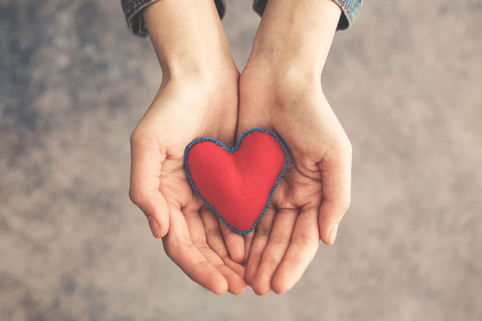 5 Ways Marketers Can Foster Brand Love [Infographic]