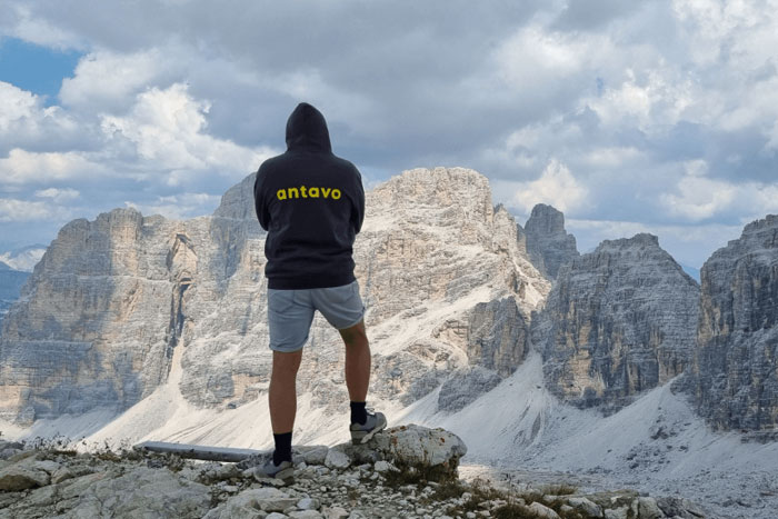 Creating a Travel Rewards Program in 2022: 7 Tips to Follow
