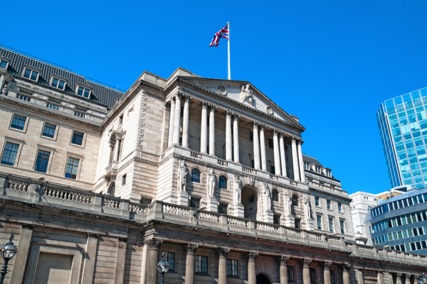 At Bank of England, the Strongest Link to Measuring Loyalty is Found in the Chain of Customers