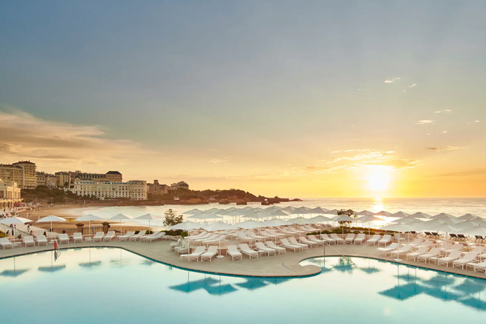 Loyalty360 Reads: July 9 | World of Hyatt Provides More Rewarding Opportunities; Luxury Card Partners With Remedy Place; and More
