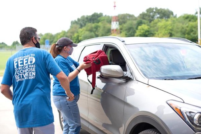 Loyalty360 Reads: December 3 | Food Lion Feeds Donates 1 Million Meals; Capillary Technologies to power Sonak Group; and More