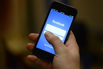 Experience Designing in Facebook Canvas