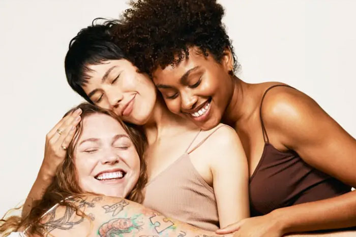 Driving Sampling & Authentic Reviews With Community – How Hero Cosmetics Did It