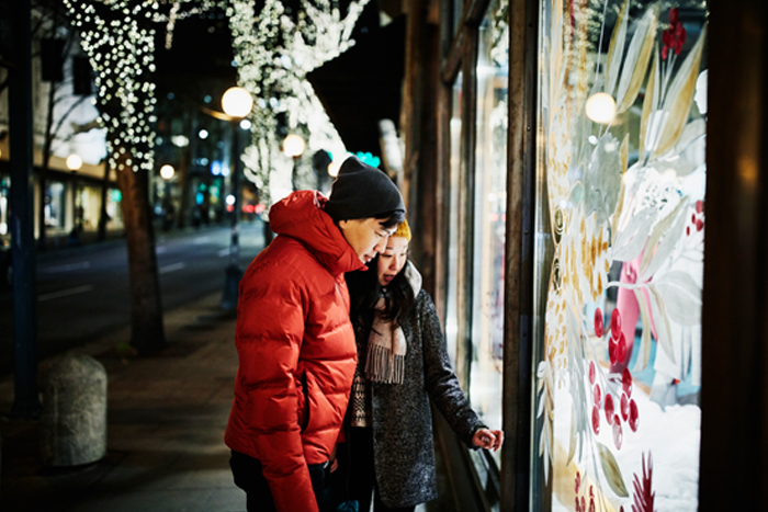 How to Use Email Creative to Cut Through Holiday Clutter and Stand Out in the Inbox