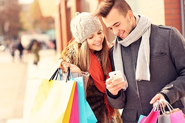 How Retailers Can Win the Battle for Holiday E-commerce Sales