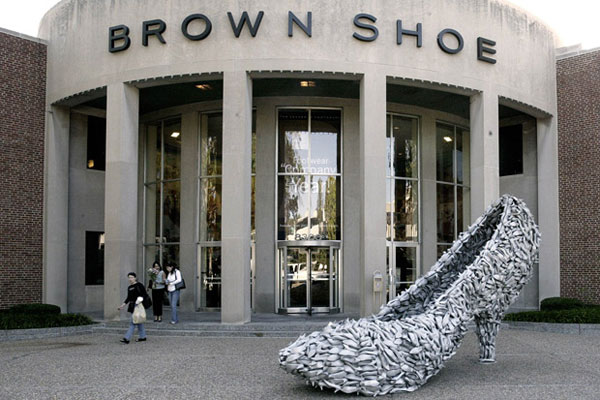 Rewards Program Shines Light on Most Loyal Customers at Brown Shoe Company