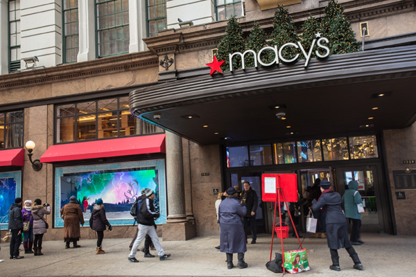 Employee Engagement Leads to Customer Engagement at Macy’s