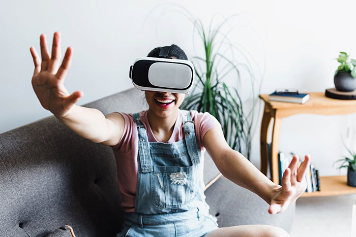 The Metaverse and Loyalty: What Virtual Worlds Mean for Travel Rewards