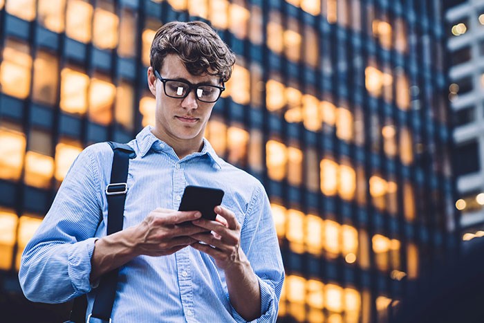 Telco Loyalty in 2025: The Questions You Asked (And the Answers You Actually Wanted)