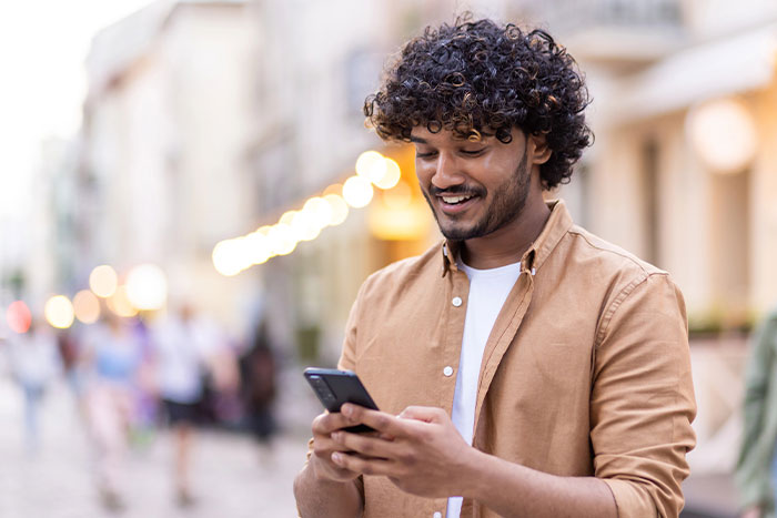 What’s the Difference Between Customer Rewards and Customer Loyalty?