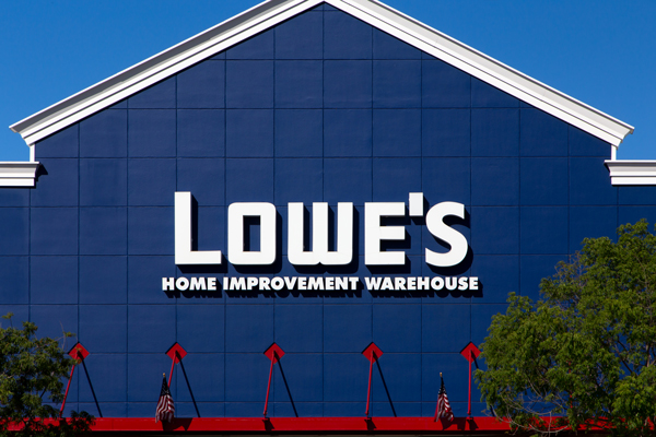 With Customer Spending Up, Things Look Bright for Lowe’s