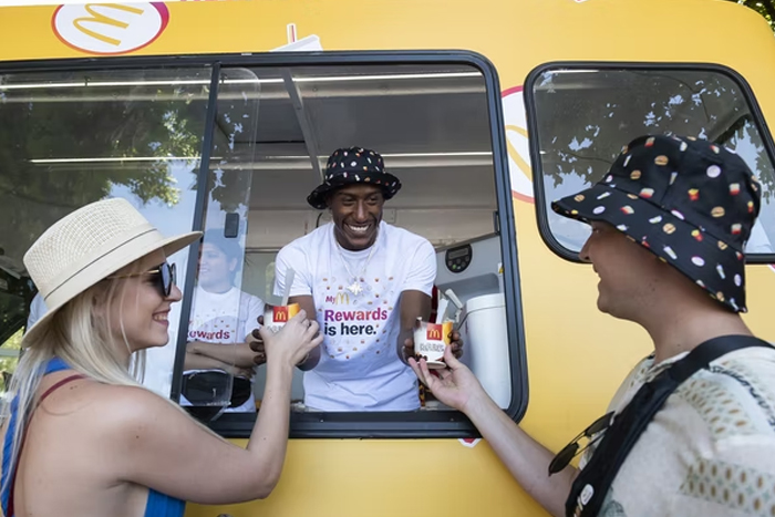 Loyalty360 Reads: July 26: Hang Increases Brand Loyalty Through NFTs, McDonald’s UK Launches Rewards Program, and More