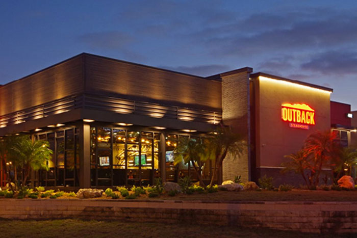 Outback’s Bloomin’ Brands Expands All Concepts to Grubhub