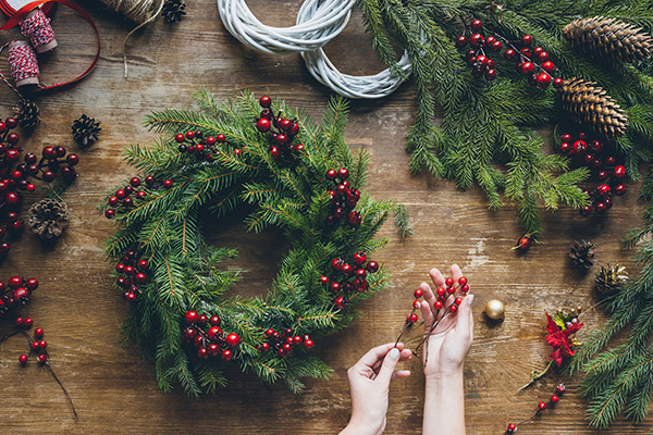  Memo to Retailers During the Holiday Season: Seek Online Customer Engagement